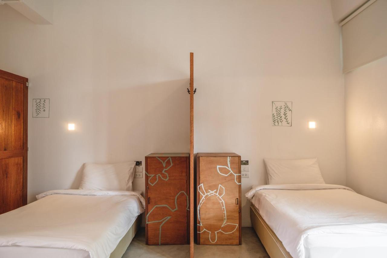 The Dearly Koh Tao Hostel-Padi 5 Star Dive Resort Bagian luar foto